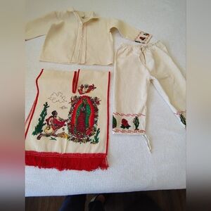 Traditional  Outfit with Red Accents Size 3